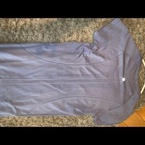 Lululemon shirt sleeve!